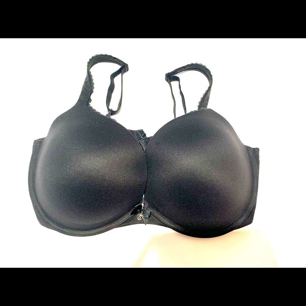 Victoria’s Secret Body push-up bra